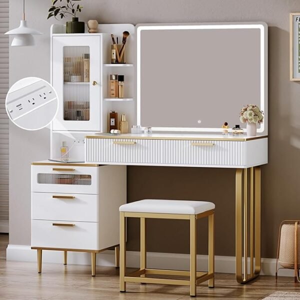 dressing table