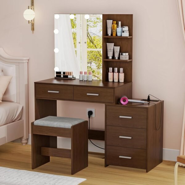 dressing table