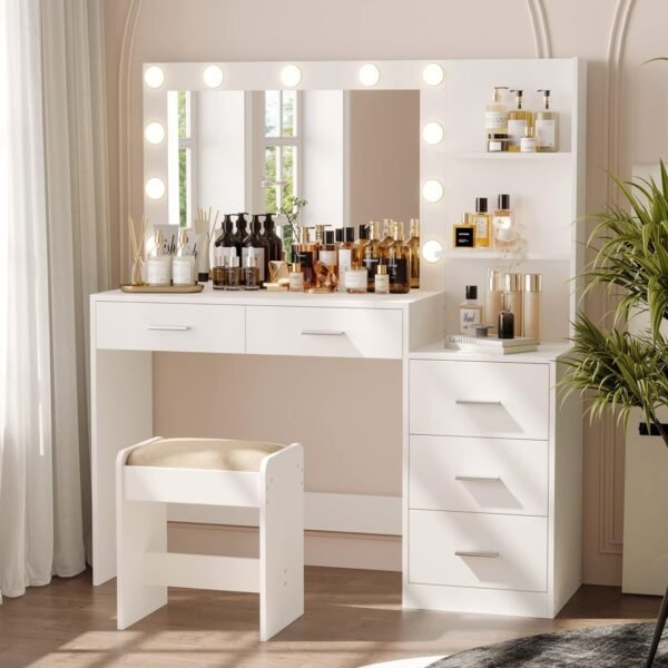 dressing table
